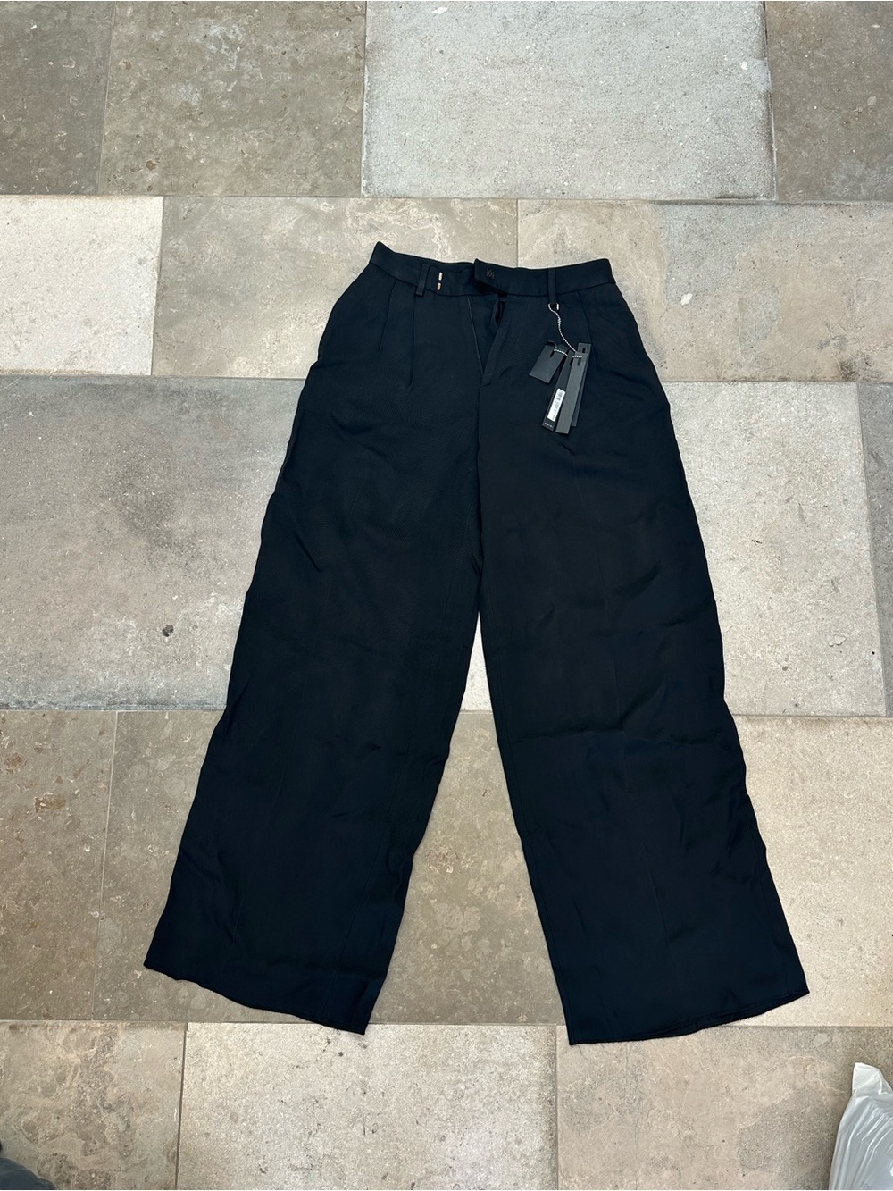 AMIRI Black Wide-Leg Pleated Chinos